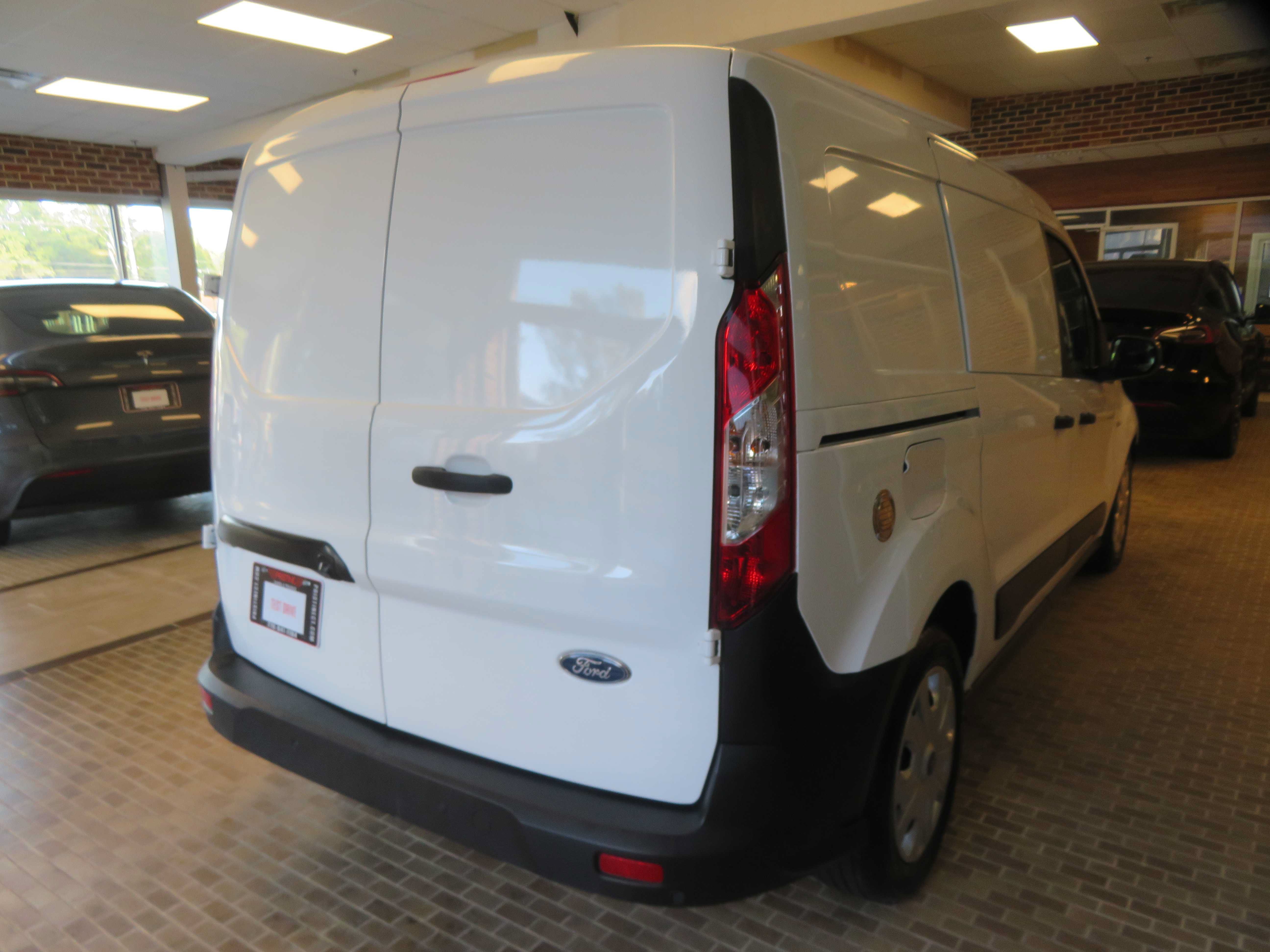 Used 2021 Ford Transit Connect XL w/ CNG/LPG Engine Prep Package FWD image 4