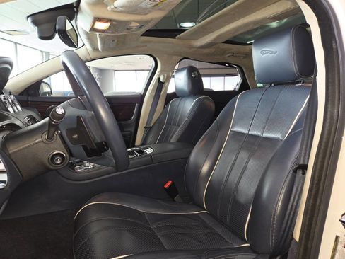 Used 2011 Jaguar XJ L Supercharged image 19