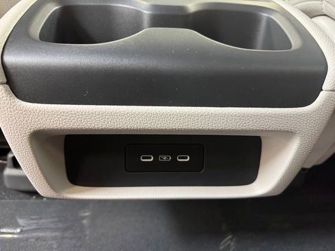 New 2026 Honda Odyssey Touring image 18