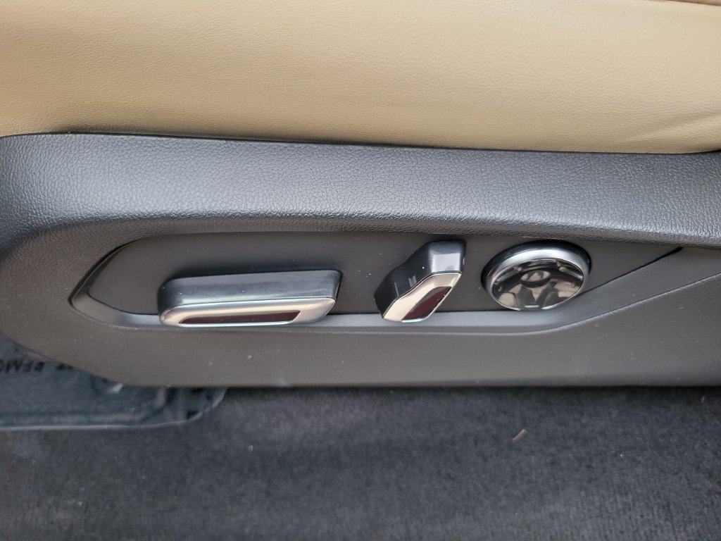 Used 2022 Acura MDX w/ Technology Package FWD image 20