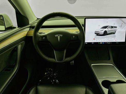 Used 2022 Tesla Model Y Performance AWD/4WD image 23