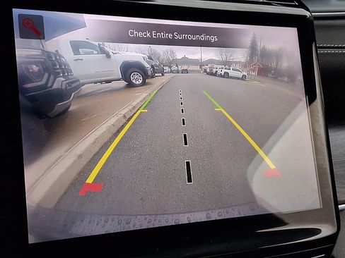 Used 2023 Jeep Grand Cherokee Limited image 19