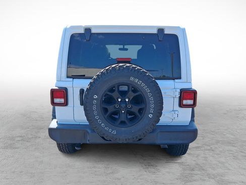 Used 2023 Jeep Wrangler Unlimited Sport AWD/4WD image 4