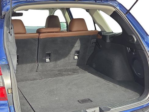 Used 2017 Subaru Outback 3.6R Touring image 9