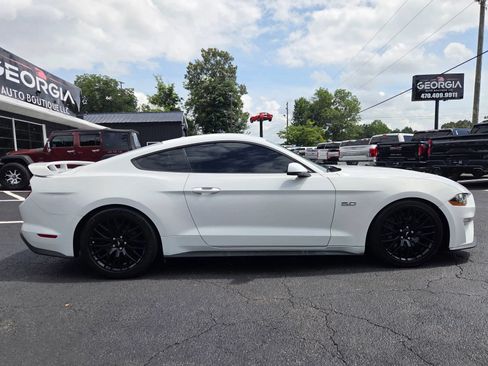 Used 2020 Ford Mustang GT Premium RWD image 6