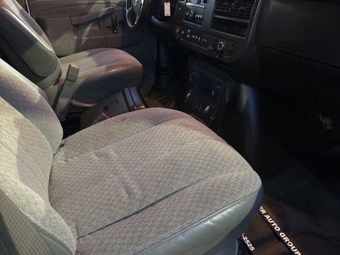Used 2021 Chevrolet Express 3500 Work Van w/ Power Convenience Package image 25
