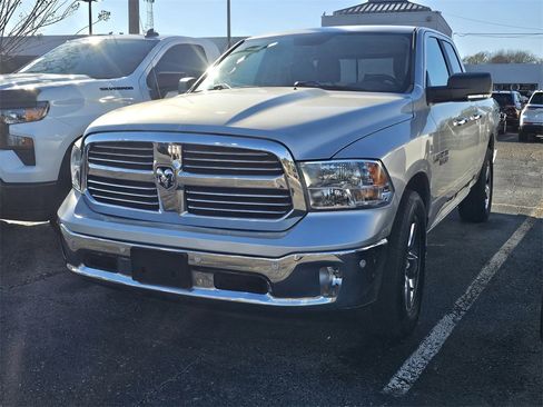 Used 2017 RAM 1500 Big Horn image 5