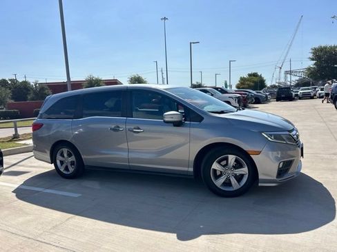 Used 2019 Honda Odyssey EX-L image 2