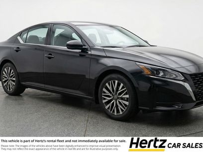 Used 2025 Nissan Altima 2.5 SV