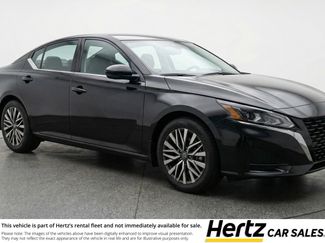Used 2025 Nissan Altima 2.5 SV video 1