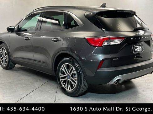 Used 2020 Ford Escape SEL FWD image 3
