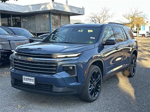 New 2026 Chevrolet Traverse LT w/ Enhanced Driving Package image 5
