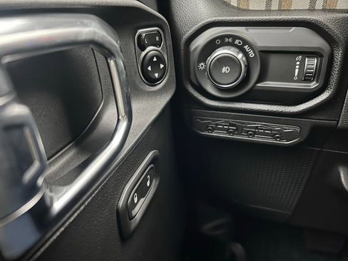 New 2026 Jeep Wrangler Unlimited Sport AWD/4WD image 19