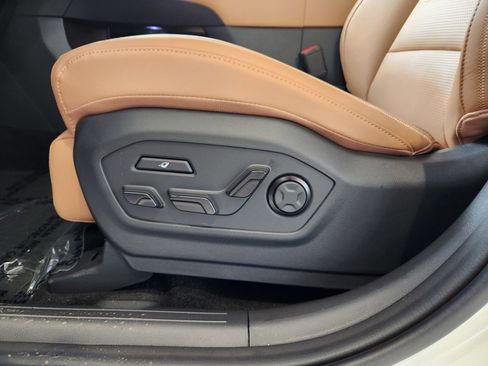 New 2026 Hyundai Santa Fe Calligraphy image 13