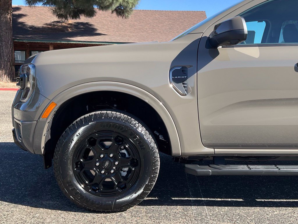 New 2026 Ford Ranger Lariat w/ FX4 Off-Road Package AWD/4WD image 11
