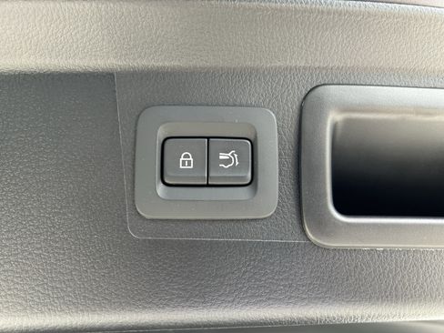 Certified 2025 MAZDA CX-50 AWD 2.5 S w/ Cargo Package image 29