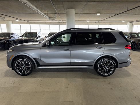 New 2026 BMW X7 xDrive40i w/ M Sport Package image 4