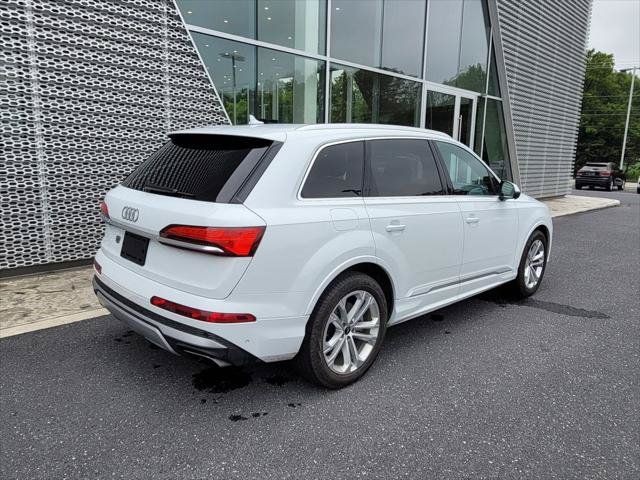 Certified 2025 Audi Q7 3.0T Prestige AWD/4WD image 7