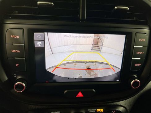 Used 2022 Kia Soul LX w/ Technology Package image 15