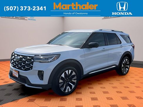 Used 2026 Ford Explorer Platinum w/ LUX Leather Package AWD/4WD image 1