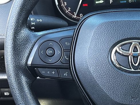 Used 2024 Toyota RAV4 LE image 12