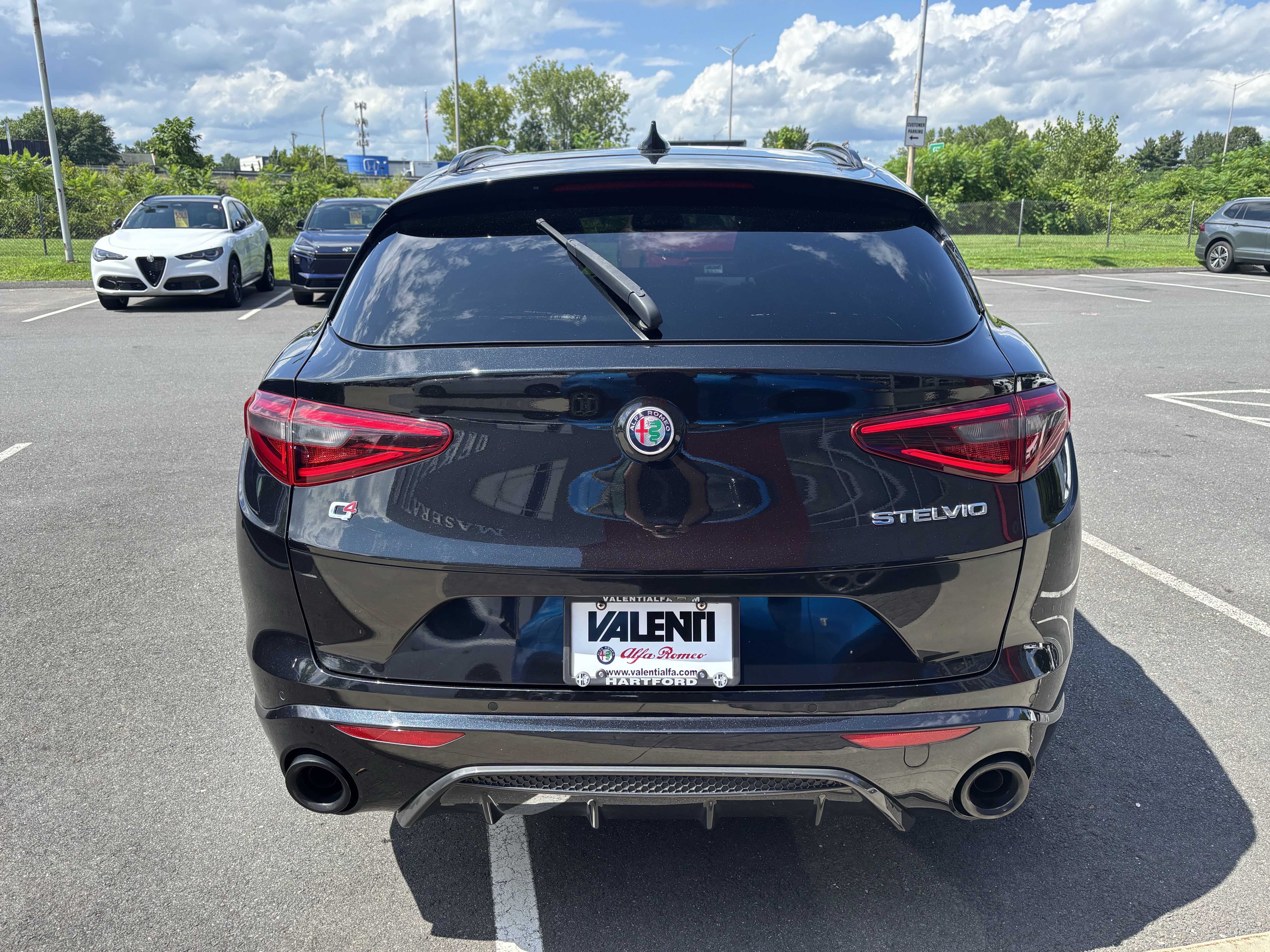 Used 2023 Alfa Romeo Stelvio Veloce AWD/4WD image 6