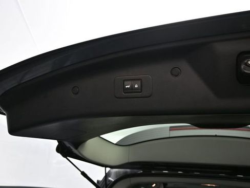 Used 2024 Nissan Armada SL AWD/4WD image 36