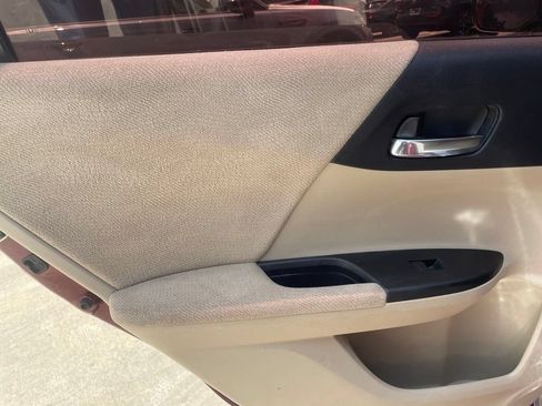 Used 2013 Honda Accord LX image 20