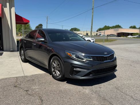 Used 2020 Kia Optima LX FWD image 5