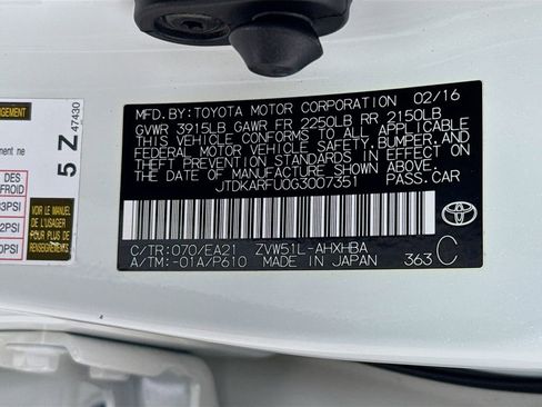 Certified 2016 Toyota Prius Three Touring image 34