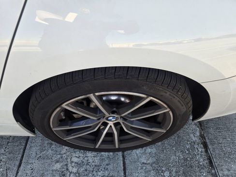 Used 2020 BMW 330i Sedan w/ Convenience Package RWD image 8