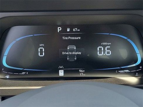 New 2025 Hyundai Elantra Sport image 9