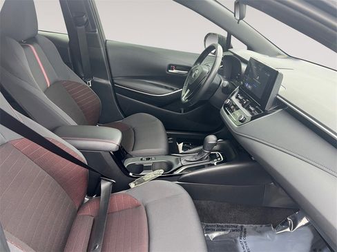 Certified 2024 Toyota Corolla SE image 15
