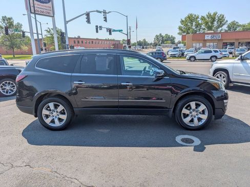 Used 2015 Chevrolet Traverse LTZ AWD/4WD image 8