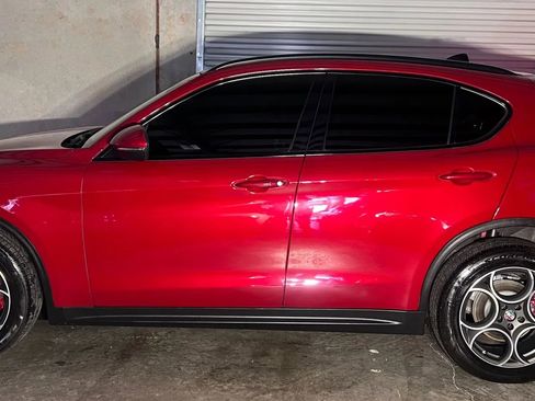 Used 2018 Alfa Romeo Stelvio Ti Sport image 8