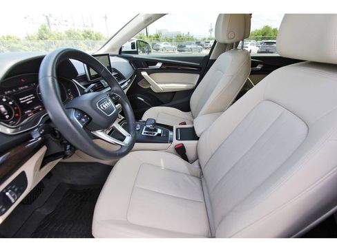 Used 2019 Audi Q5 2.0T Premium Plus w/ Premium Plus Package AWD/4WD image 15