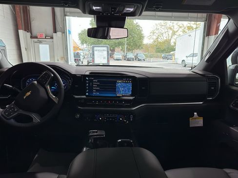 New 2026 Chevrolet Silverado 1500 LT w/ All Star Edition Plus image 18