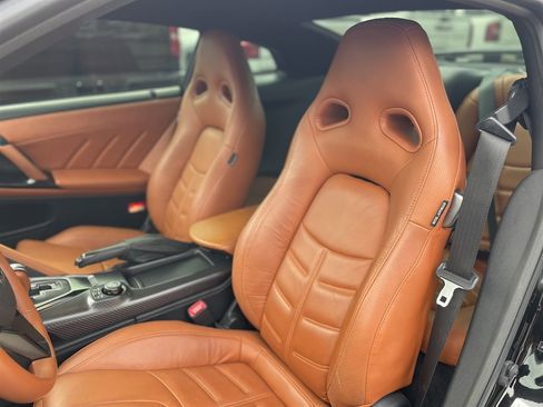 Used 2020 Nissan GT-R Premium w/ Premium Interior Package AWD/4WD image 6