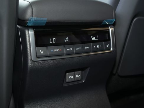 Used 2025 Lexus GX 550 Luxury+ w/ Accessory Package (2T) image 23