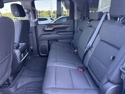 Used 2022 GMC Sierra 1500 Elevation AWD/4WD image 6