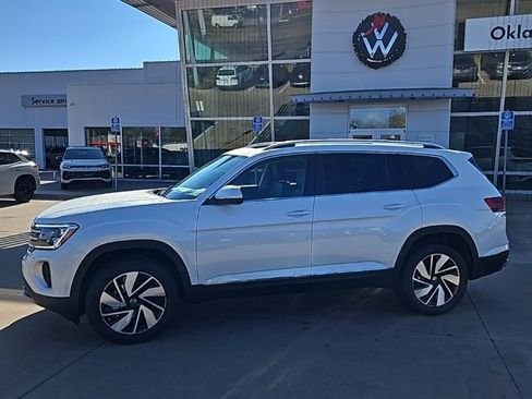 New 2026 Volkswagen Atlas SEL image 8