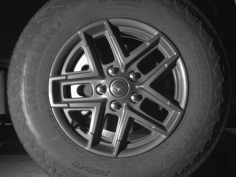 Used 2025 Jeep Wrangler Sport S image 13