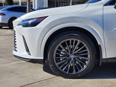 New 2026 Lexus RX 450h AWD image 8