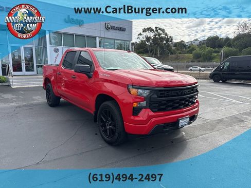 Used 2022 Chevrolet Silverado 1500 Custom image 1