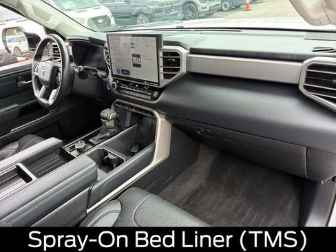 Used 2023 Toyota Tundra Limited AWD/4WD image 18