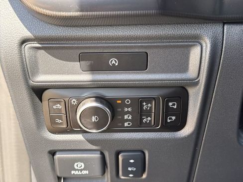 Used 2025 Ford F150 Raptor AWD/4WD image 25