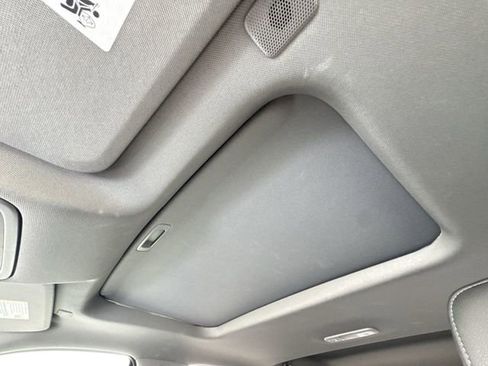 Used 2021 Chevrolet Silverado 1500 LT Trail Boss w/ Convenience Package II image 21