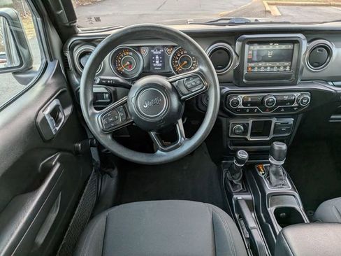 Used 2023 Jeep Gladiator Sport image 25