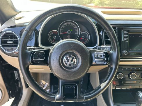 Used 2019 Volkswagen Beetle 2.0T SE image 15