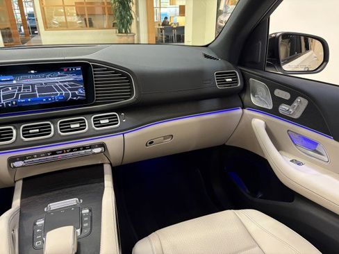 New 2026 Mercedes-Benz GLE 450 4MATIC image 11
